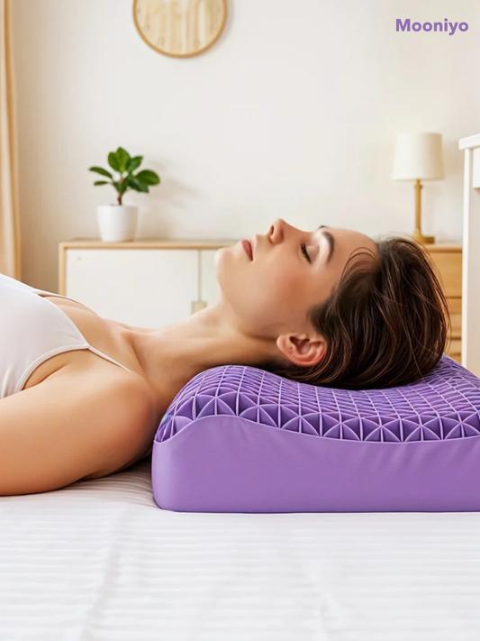 Mooniyo pillow